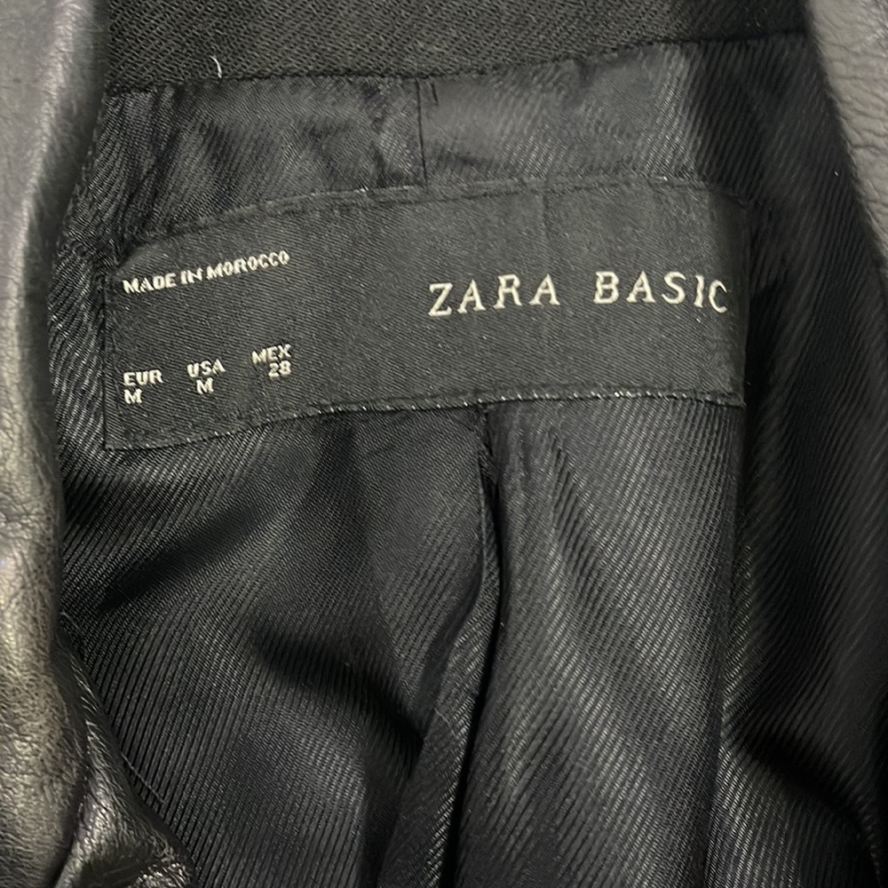 (70% OFF) EUC Zara Genuine Leather Trim BLACK Moto jacket MEDIUM MSRP: $228 - Picture 5 of 6